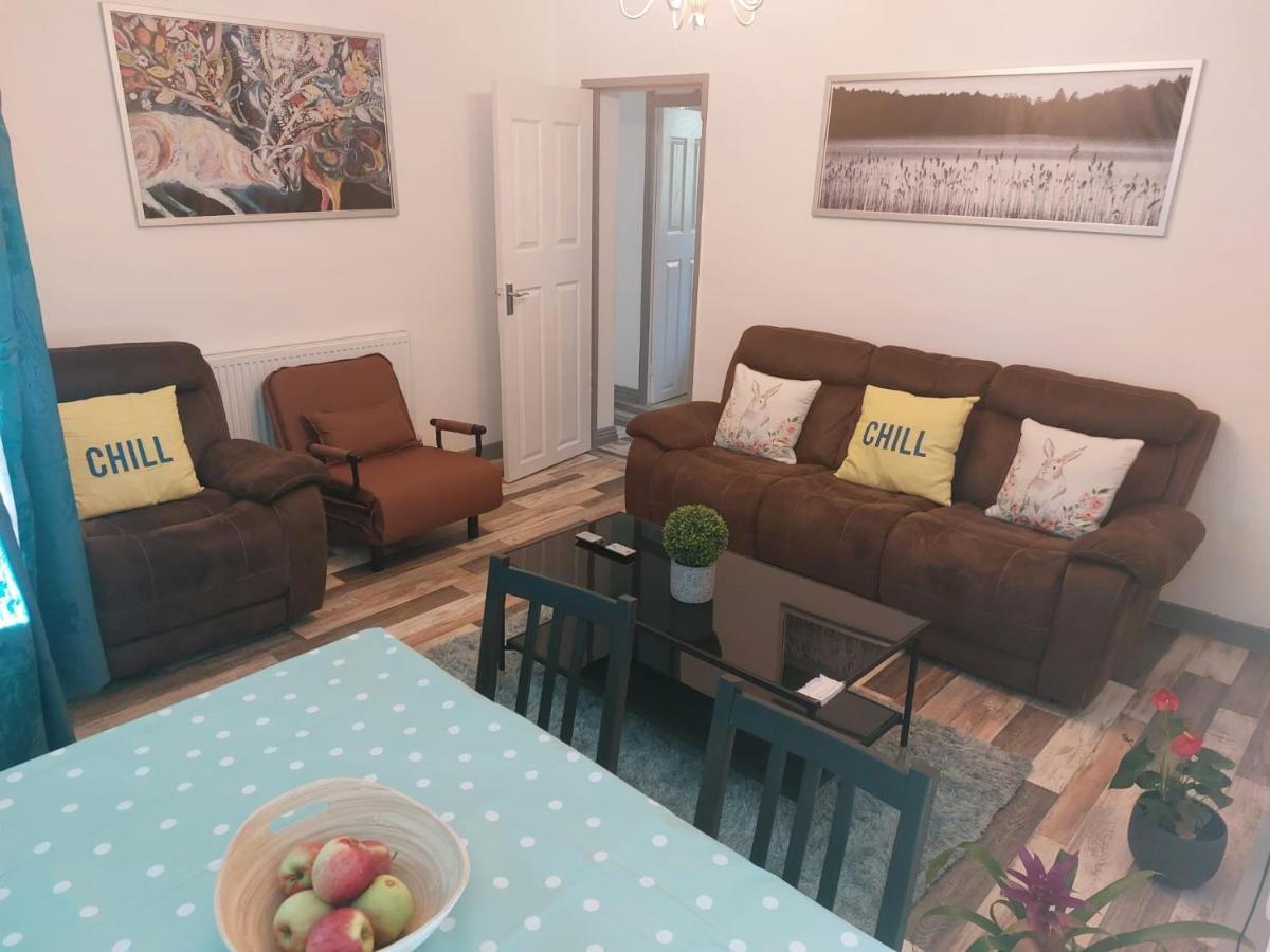 Holiday Villa Londra Dış mekan fotoğraf