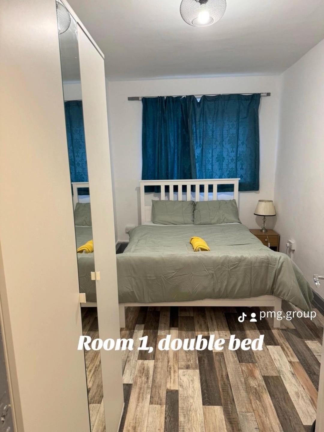 Holiday Villa Londra Dış mekan fotoğraf