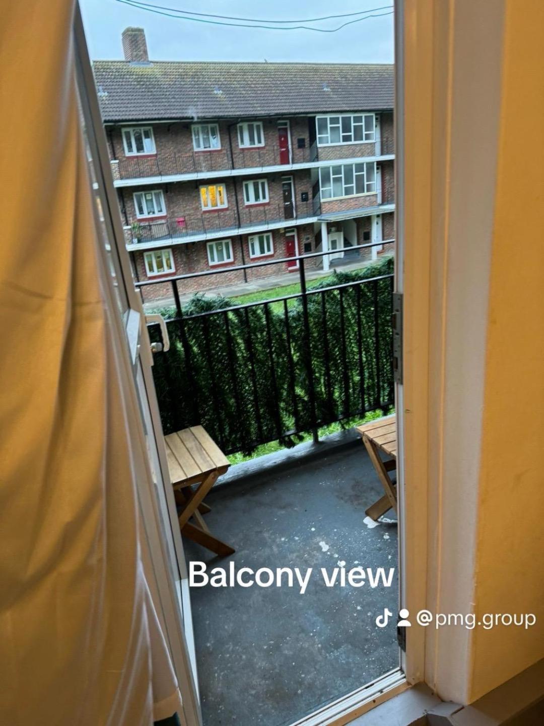 Holiday Villa Londra Dış mekan fotoğraf
